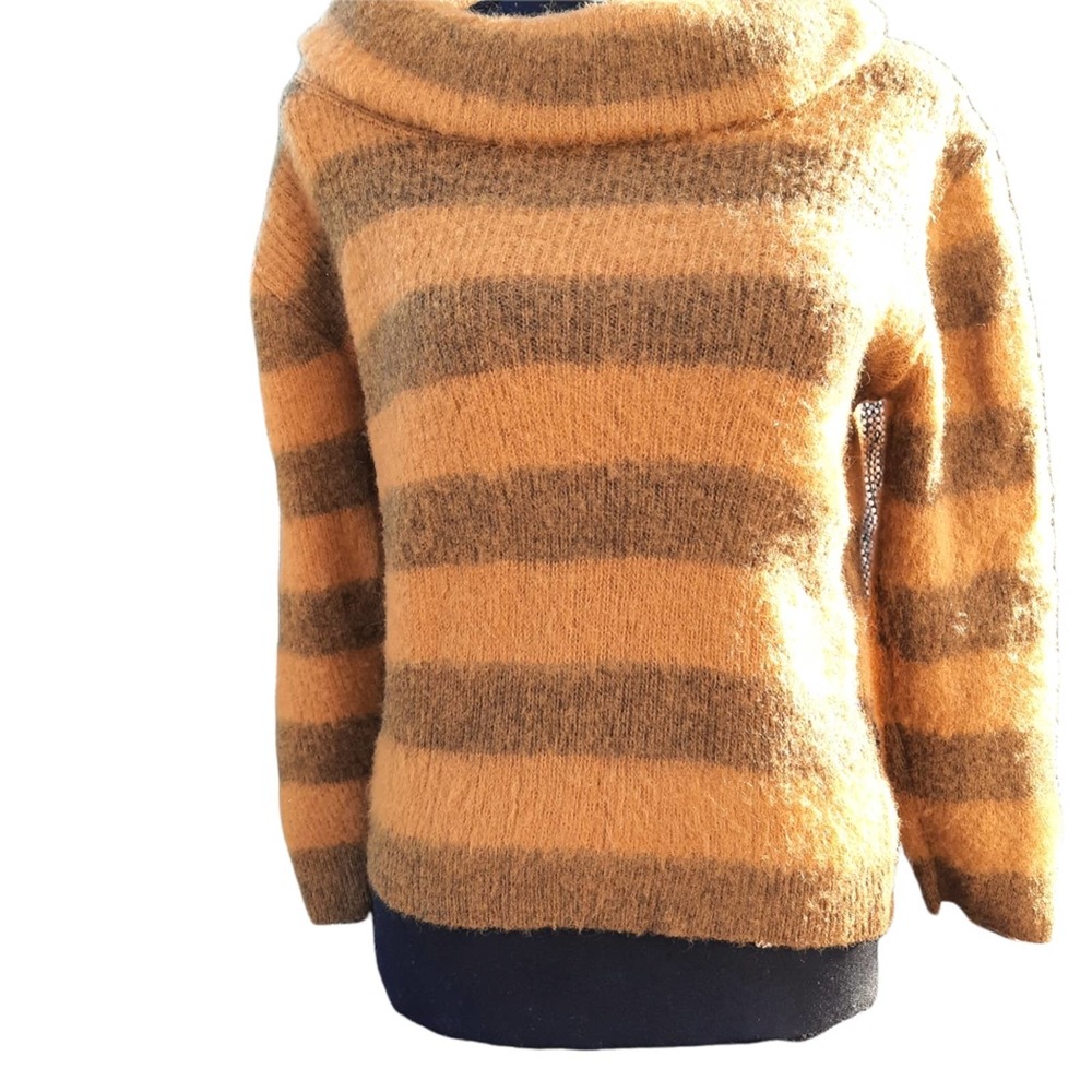 Vintage 1950s Kerrybrooke Bronze Sweater With Original Tag